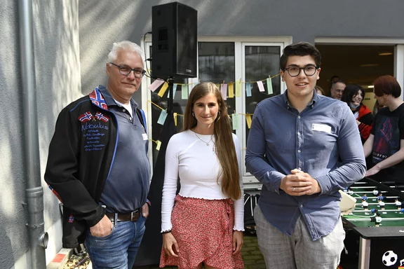 Ulrich Reuter (FDP, links) hatte viel Freude bei der Veranstaltung.